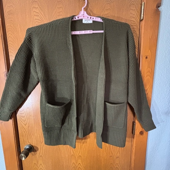 Zenana Outfitters Dk Olive Green Chunky Knit Cardigan - Picture 9 of 16